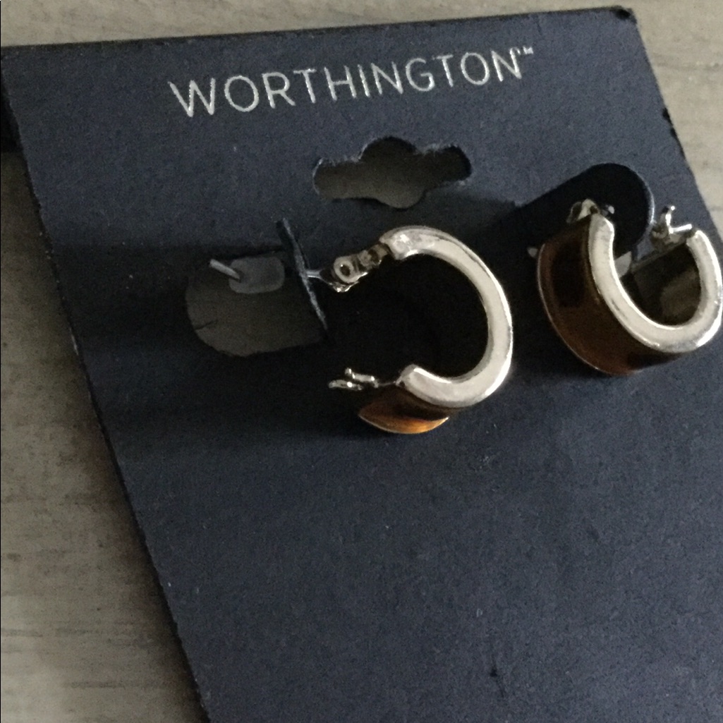 Worthington Earrings 8$